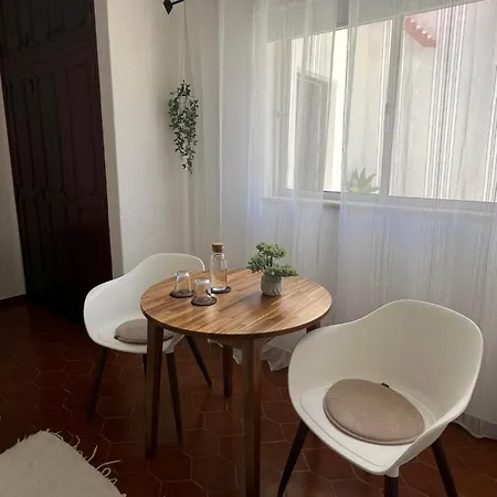 Vila Gloria Guesthouse Lagos Room photo