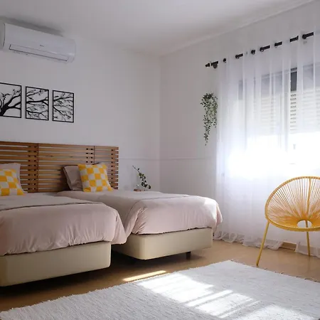 Vila Gloria Guesthouse Lagos Room photo
