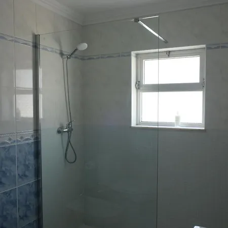 Vila Gloria Guesthouse Lagos Room photo